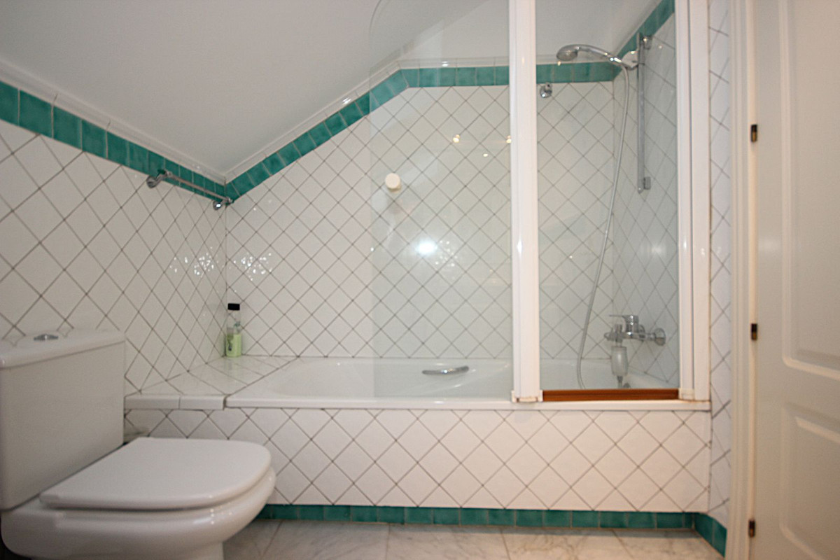 Huis te koop in Bahía de Marbella | 3 slaapkamers H5078884