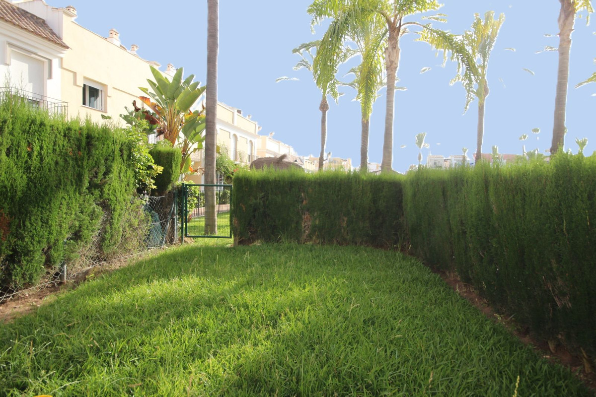 Huis te koop in Bahía de Marbella | 3 slaapkamers H5078884