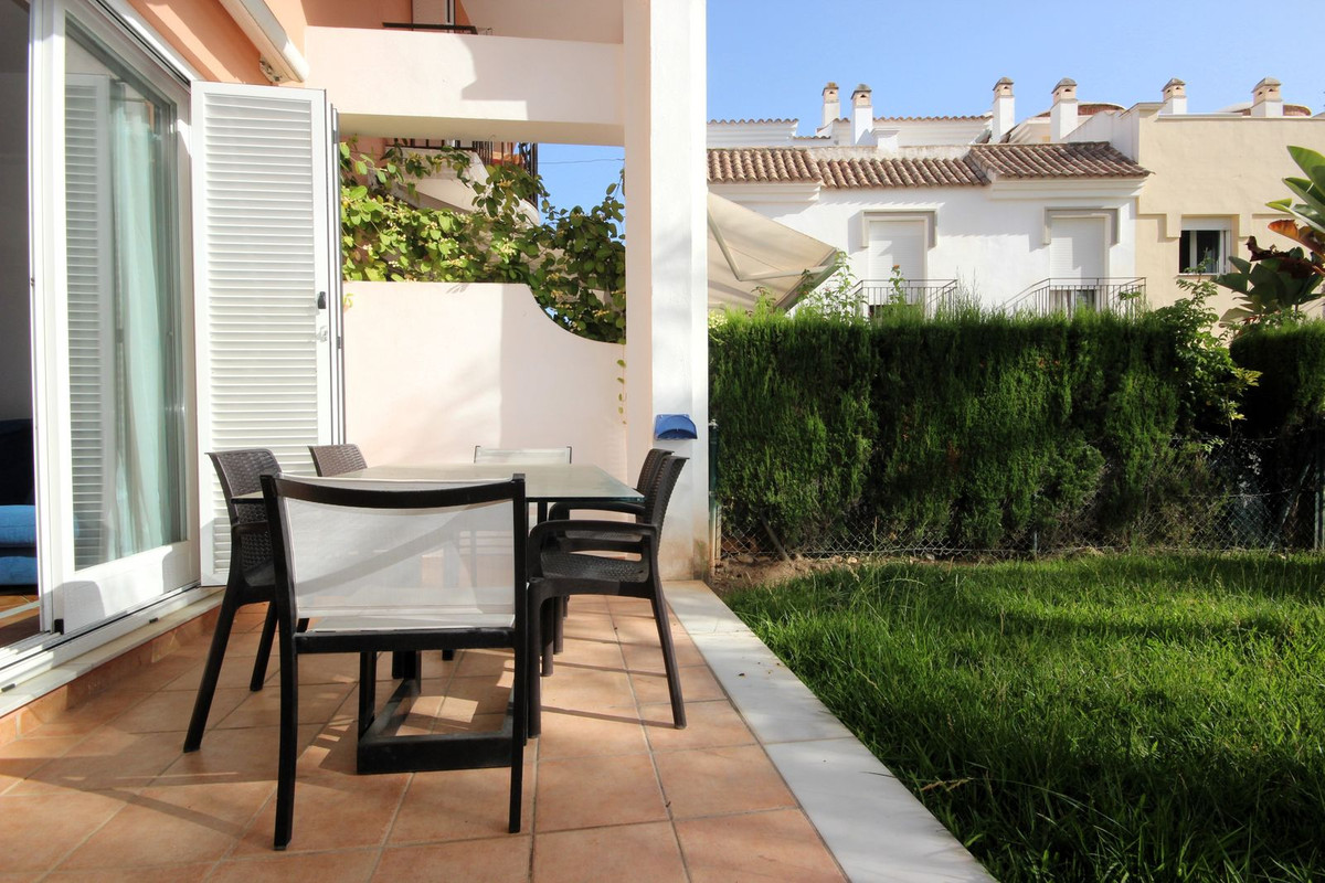 Huis te koop in Bahía de Marbella | 3 slaapkamers H5078884