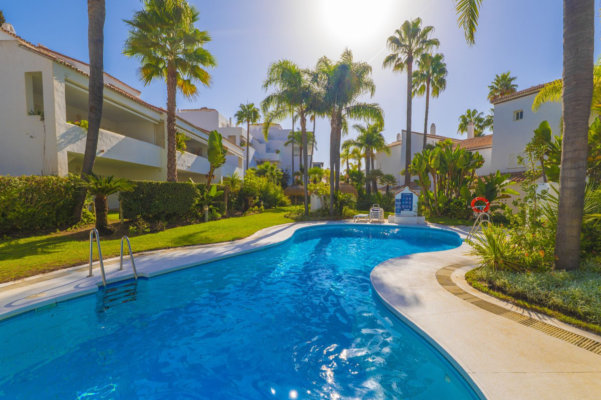 Huis te koop in Bahía de Marbella | 3 slaapkamers H5199661