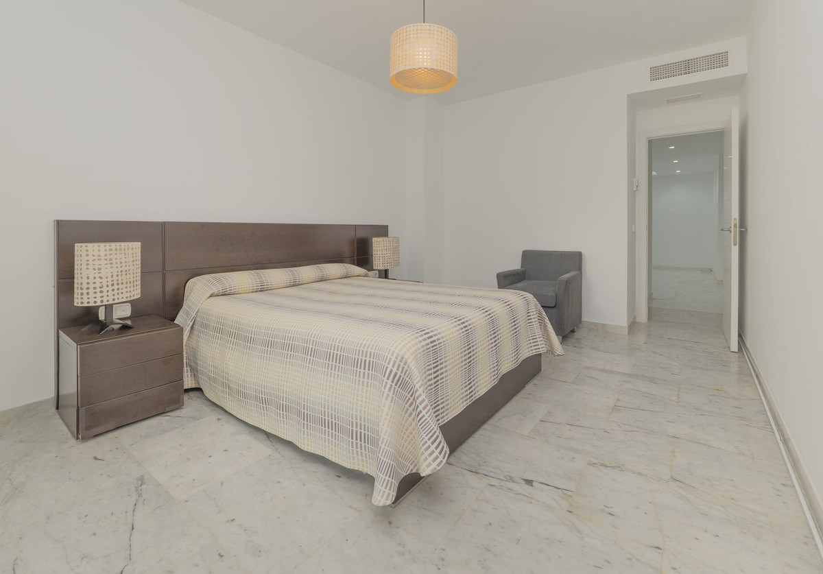 Huis te koop in Bahía de Marbella | 3 slaapkamers H5199661