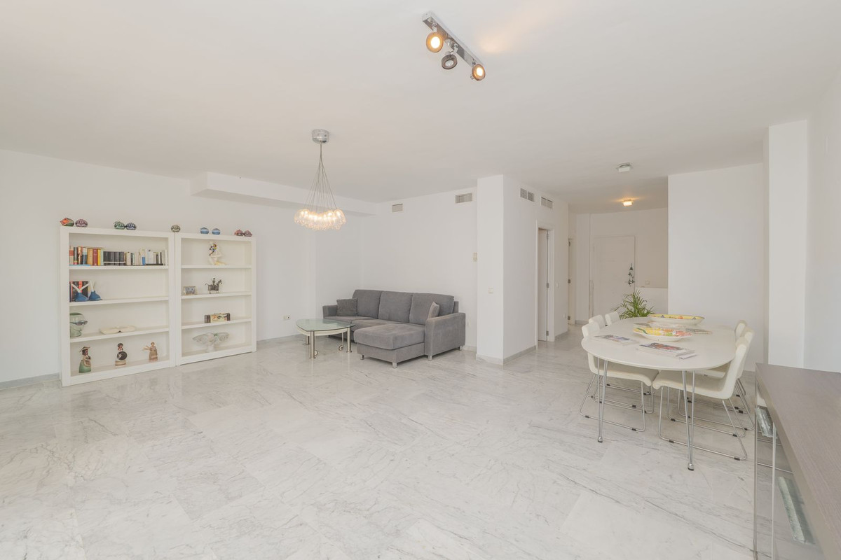 Huis te koop in Bahía de Marbella | 3 slaapkamers H5199661