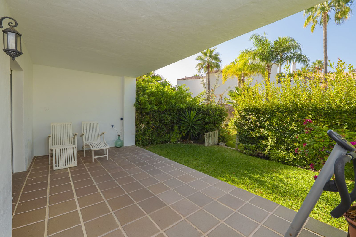 Huis te koop in Bahía de Marbella | 3 slaapkamers H5199661