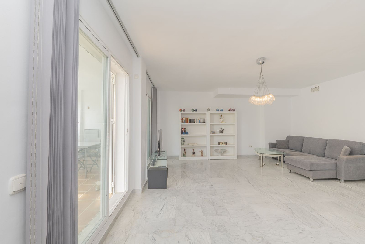 Huis te koop in Bahía de Marbella | 3 slaapkamers H5199661