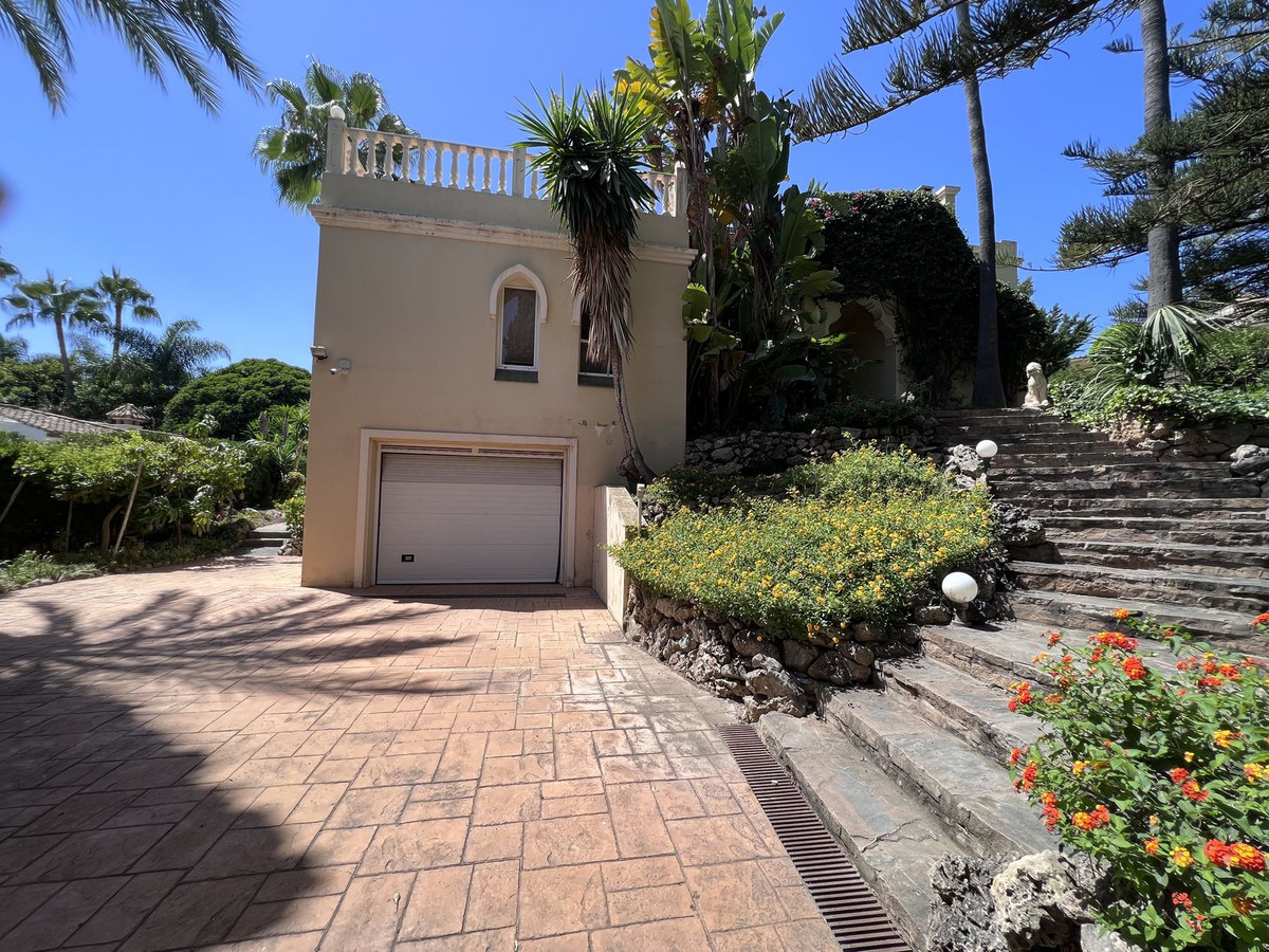 Huis te koop in Bahía de Marbella | 4 slaapkamers H5251417