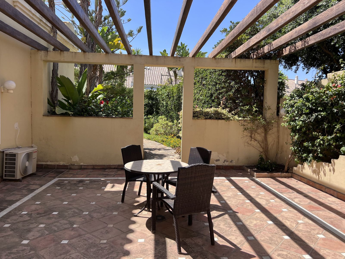 Huis te koop in Bahía de Marbella | 4 slaapkamers H5251417