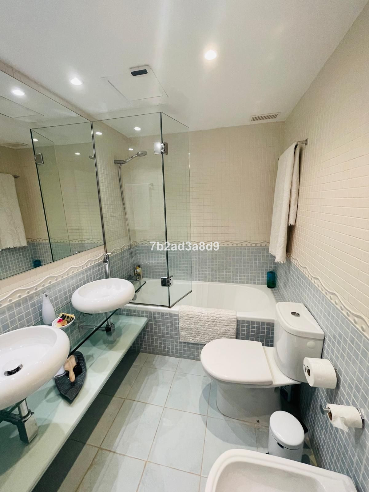 Huis te koop in Bahía de Marbella | 5 slaapkamers H5358190