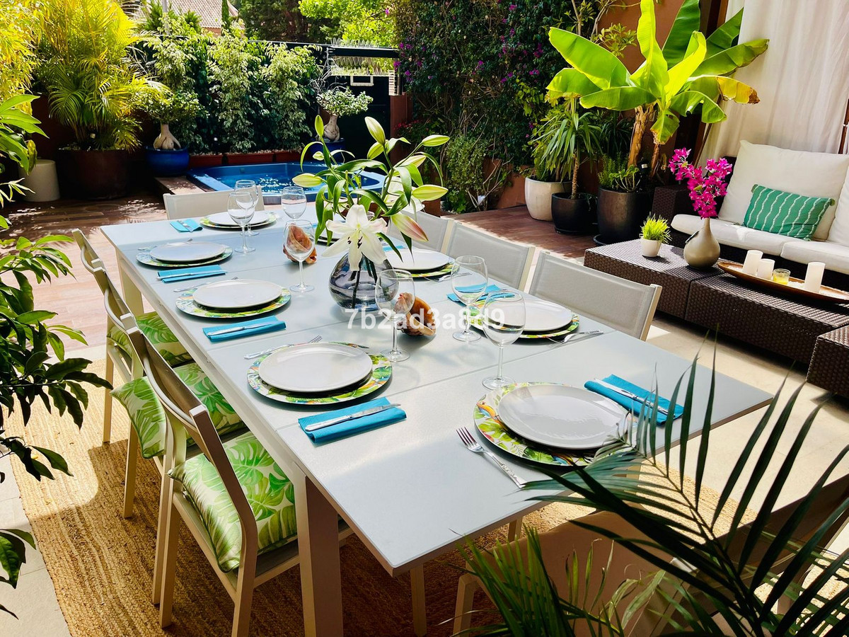 Huis te koop in Bahía de Marbella | 5 slaapkamers H5358190