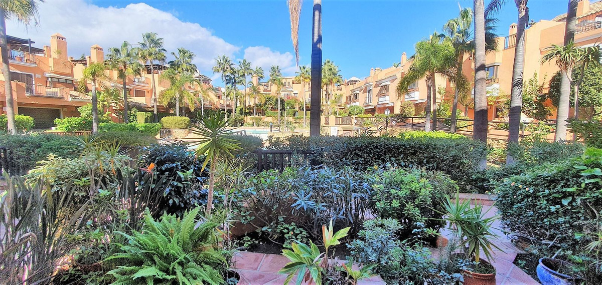 Huis te koop in Bahía de Marbella | 2 slaapkamers H5360689