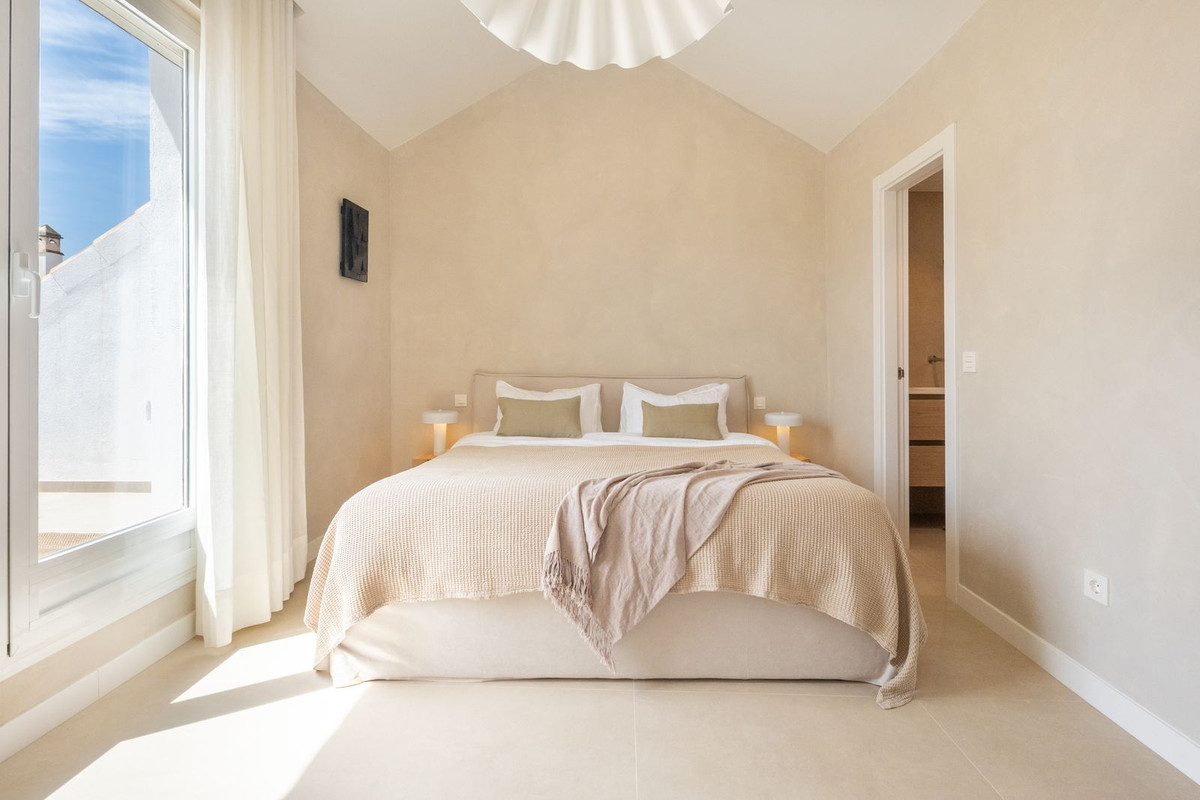 Huis te koop in Bahía de Marbella | 3 slaapkamers H5363734