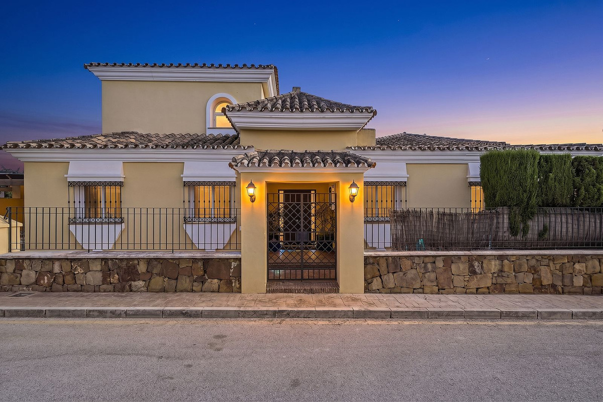 Huis te koop in Bahía de Marbella | 3 slaapkamers H5397595