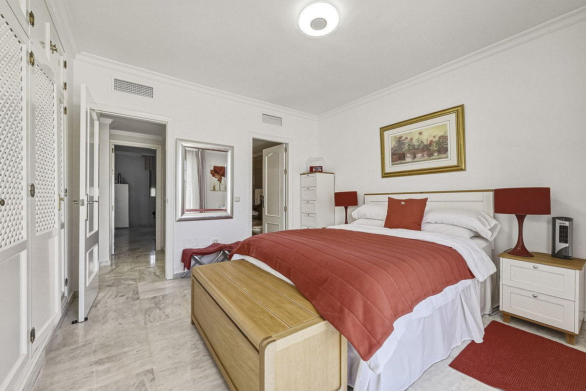 Huis te koop in Bahía de Marbella | 3 slaapkamers H5397595