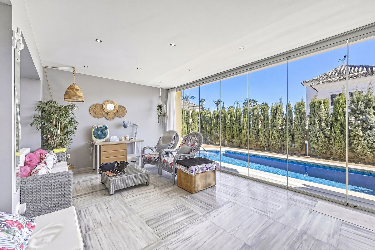 Huis te koop in Bahía de Marbella | 3 slaapkamers H5397595