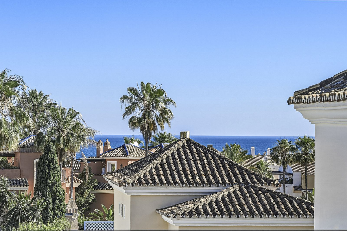 Huis te koop in Bahía de Marbella | 3 slaapkamers H5397595
