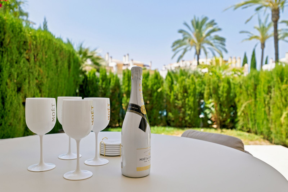 Huis te koop in Bahía de Marbella | 3 slaapkamers H5430205