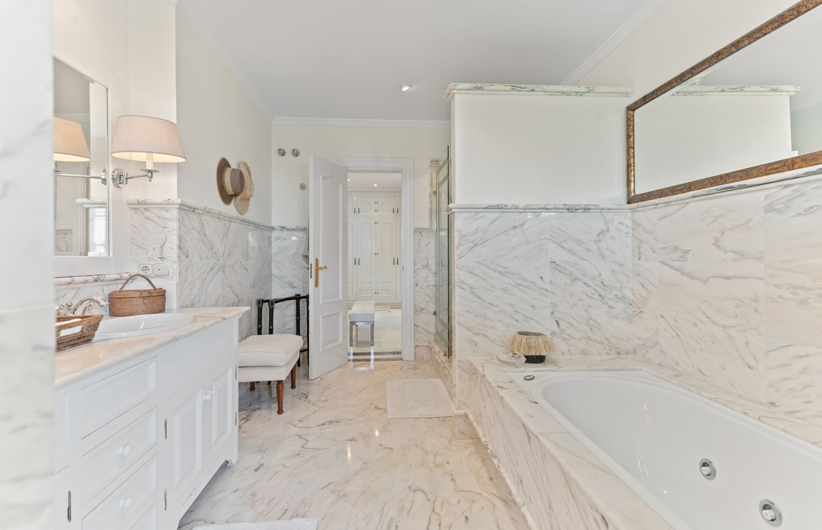 Property main view 32