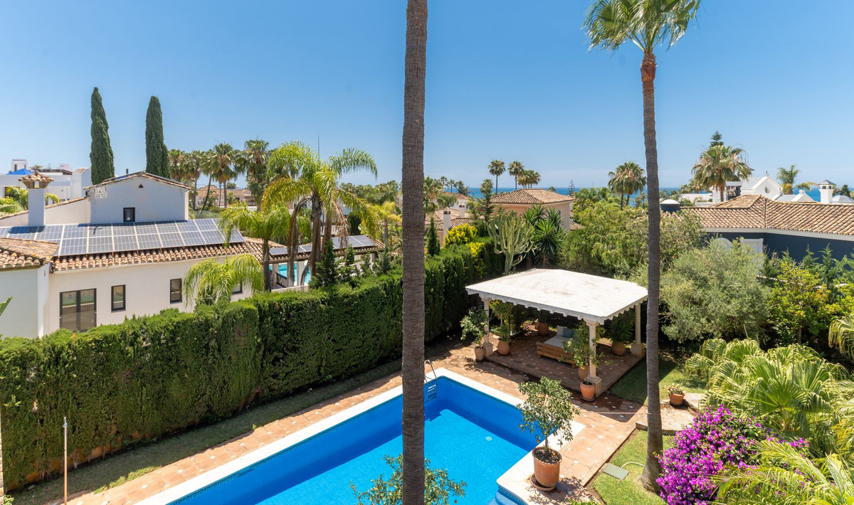 Property main view 44
