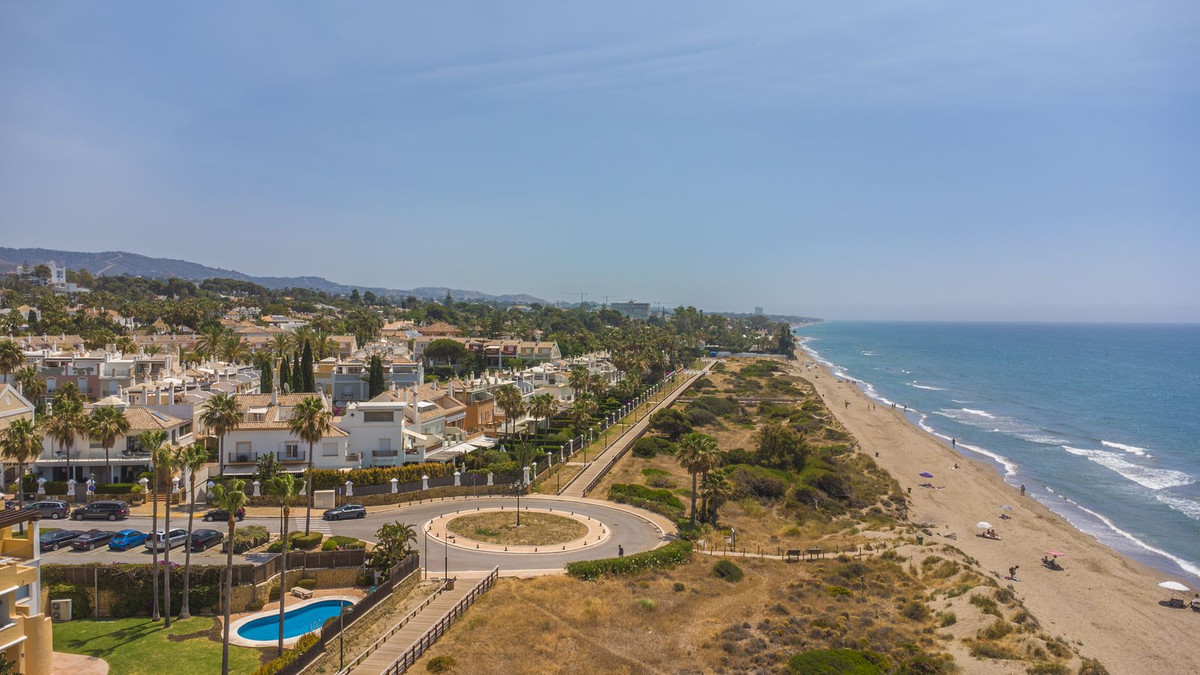 Huis te koop in Bahía de Marbella | 3 slaapkamers H5439658