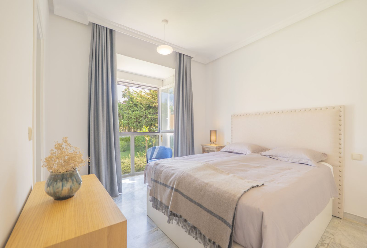 Huis te koop in Bahía de Marbella | 3 slaapkamers H5439658