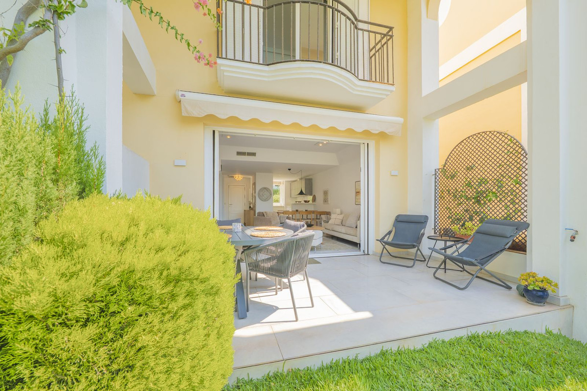 Huis te koop in Bahía de Marbella | 3 slaapkamers H5439658