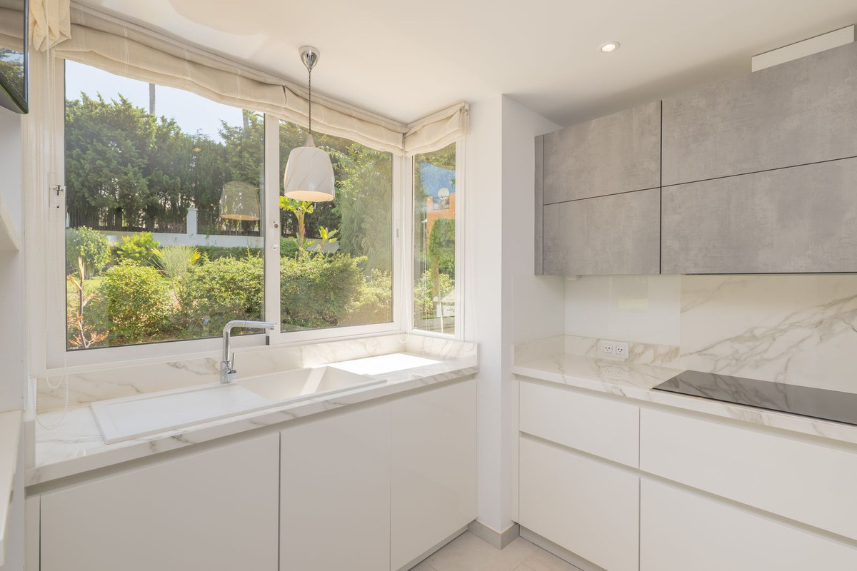 Huis te koop in Bahía de Marbella | 3 slaapkamers H5439658