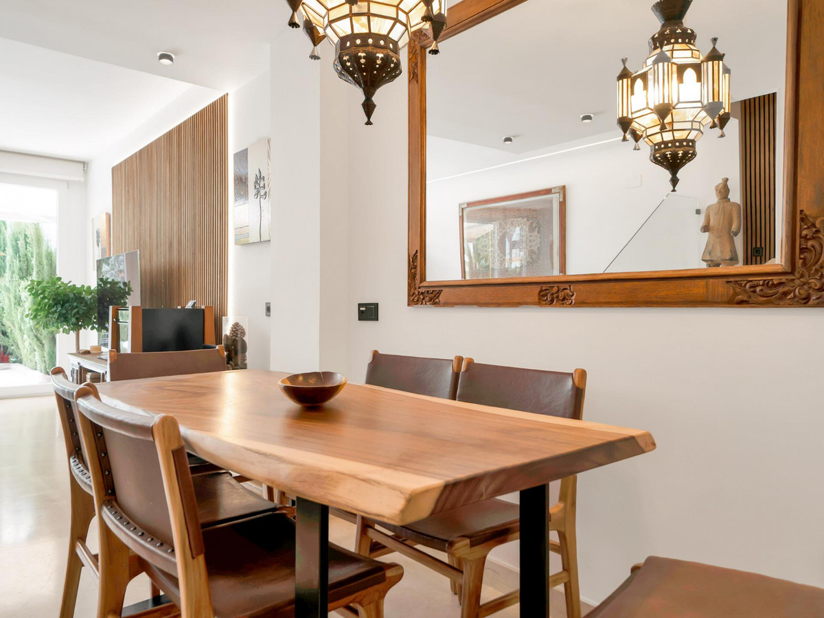 Huis te koop in Bahía de Marbella | 4 slaapkamers H5461684
