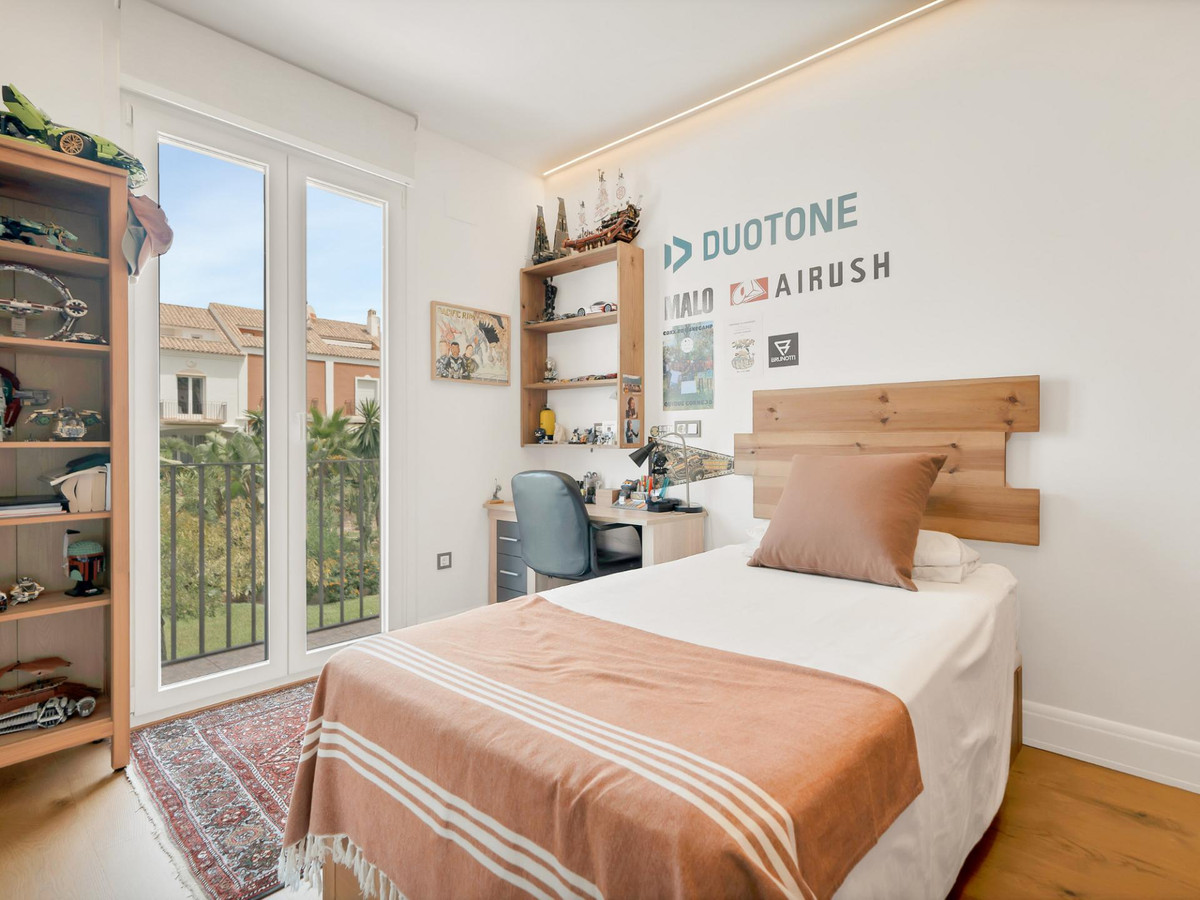 Huis te koop in Bahía de Marbella | 4 slaapkamers H5461684