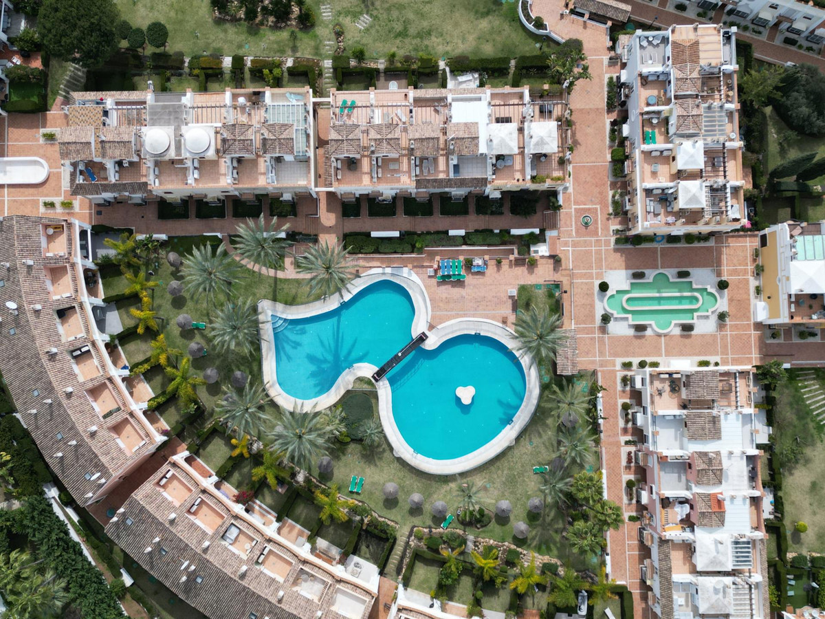 Huis te koop in Bahía de Marbella | 4 slaapkamers H5461684