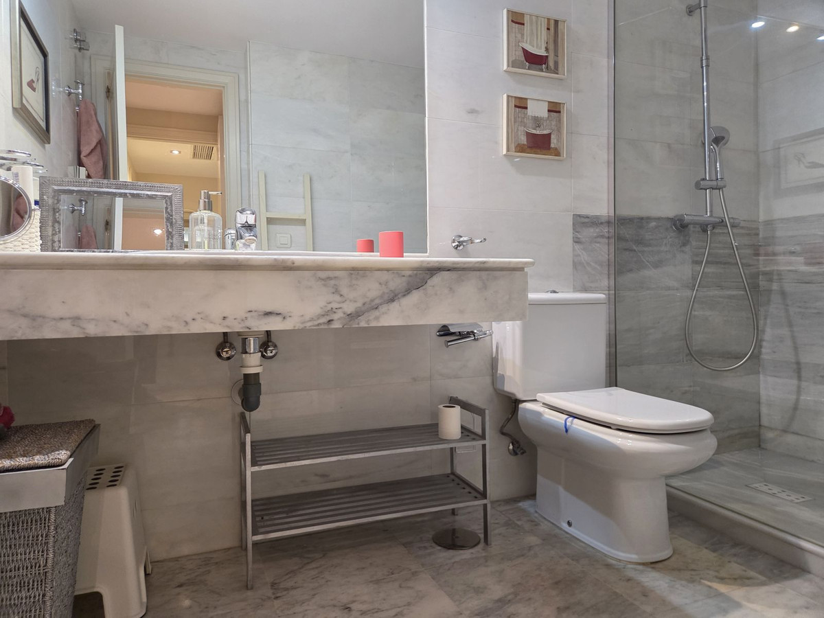 Huis te koop in Bahía de Marbella | 2 slaapkamers H5465227