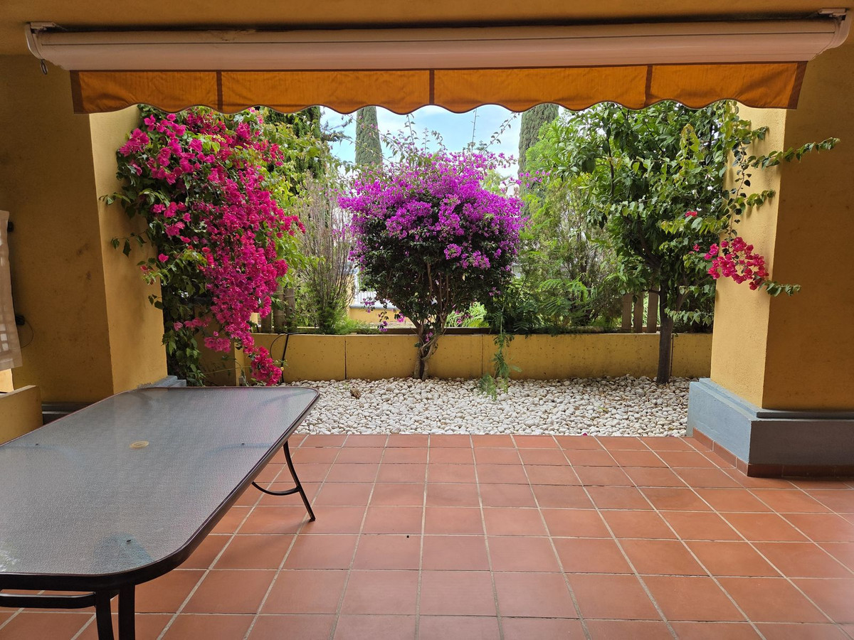 Huis te koop in Bahía de Marbella | 2 slaapkamers H5465227