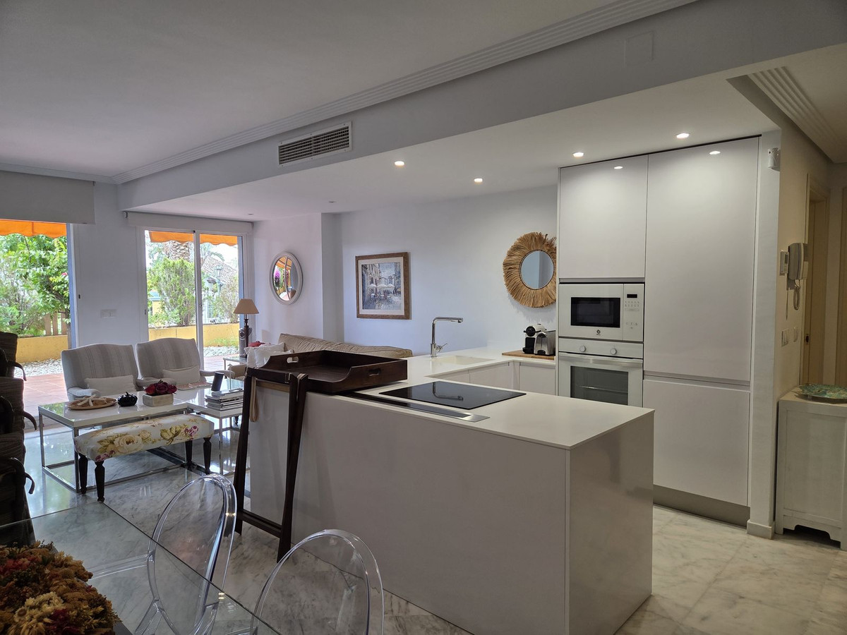Huis te koop in Bahía de Marbella | 2 slaapkamers H5465227