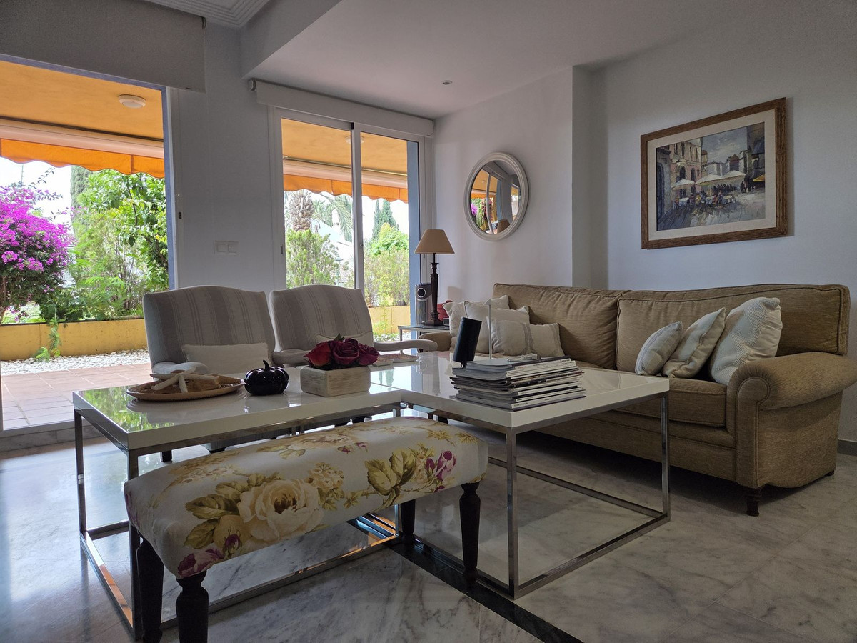 Huis te koop in Bahía de Marbella | 2 slaapkamers H5465227