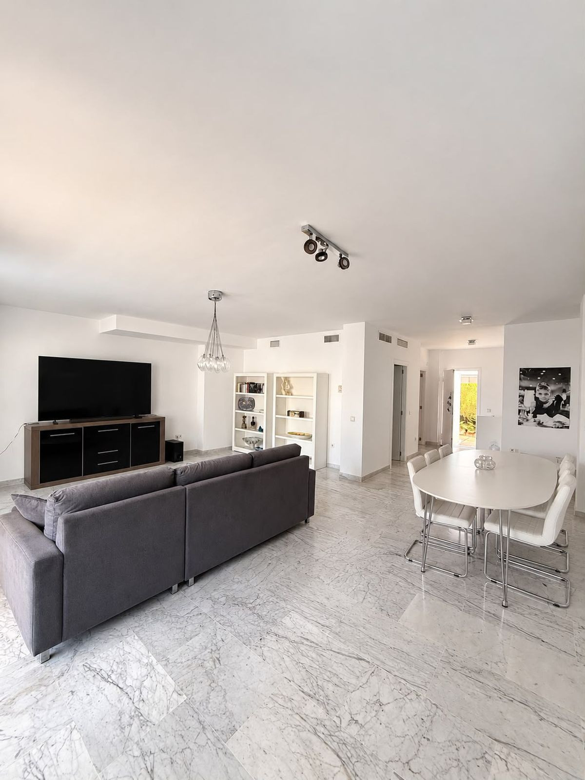 Huis te koop in Bahía de Marbella | 3 slaapkamers H5517406
