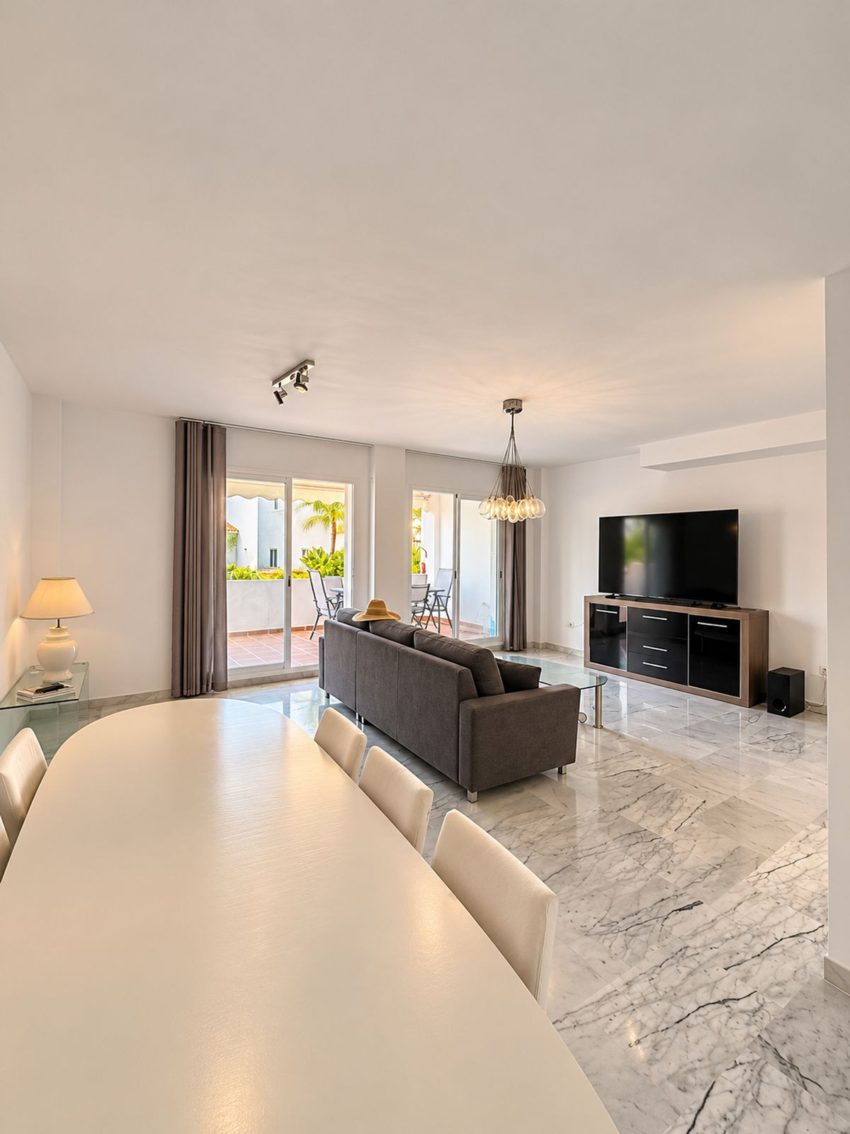 Huis te koop in Bahía de Marbella | 3 slaapkamers H5517406