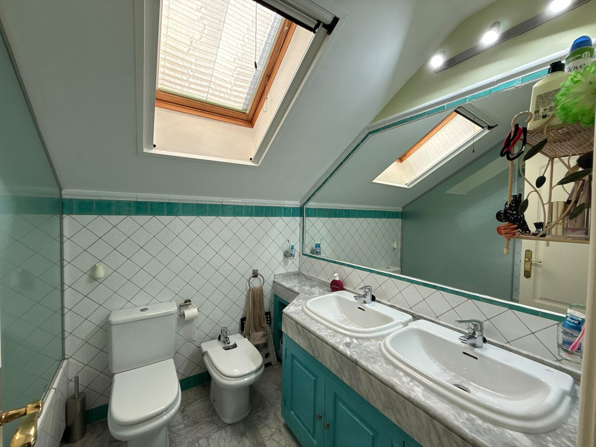 Huis te koop in Bahía de Marbella | 4 slaapkamers H5523553