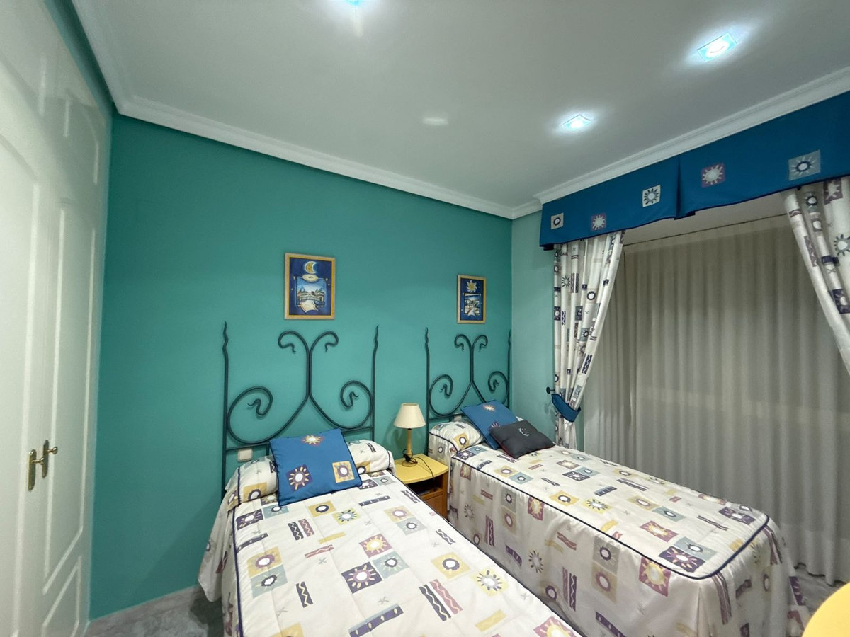 Huis te koop in Bahía de Marbella | 4 slaapkamers H5523553