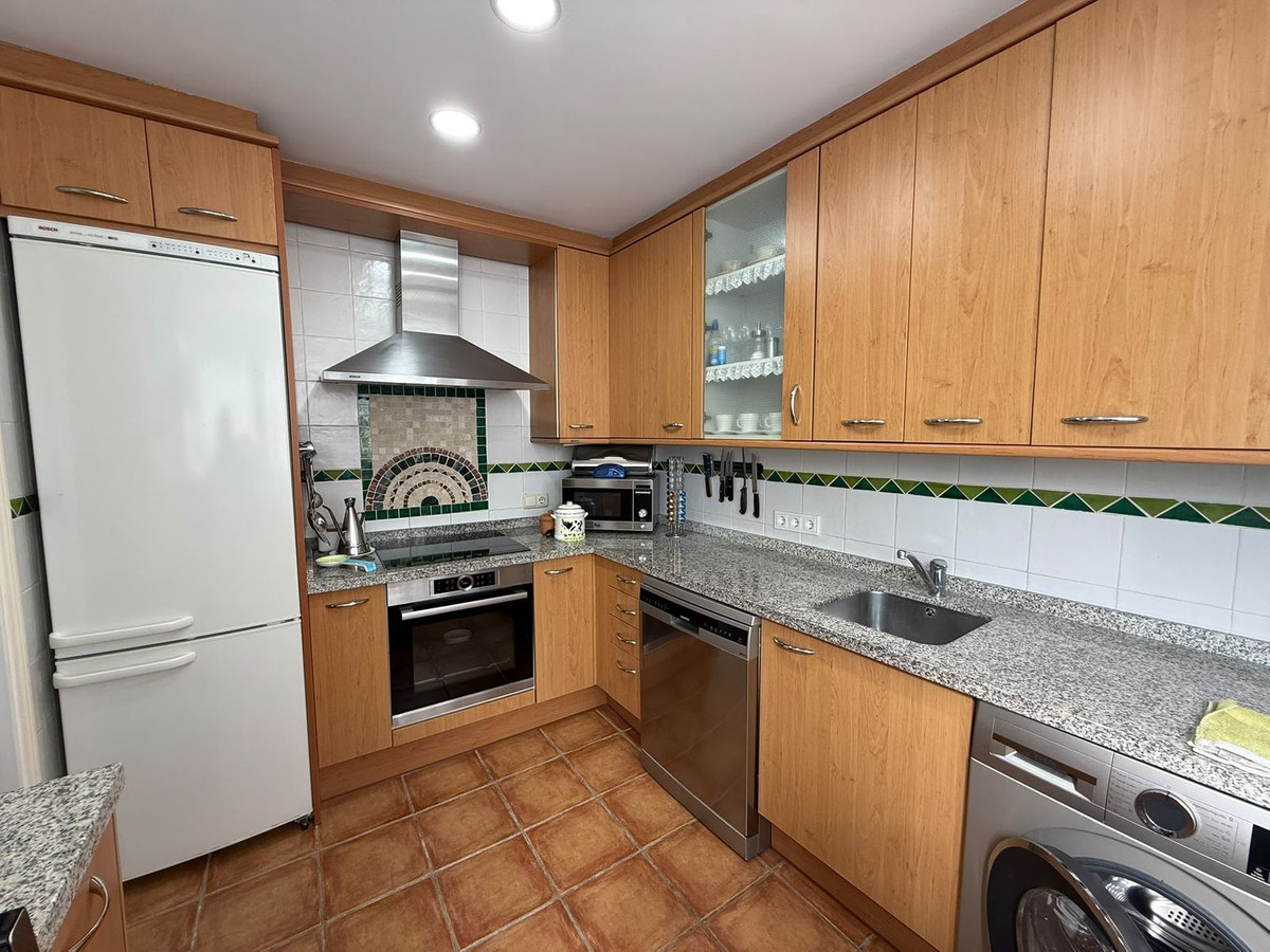 Huis te koop in Bahía de Marbella | 4 slaapkamers H5523553