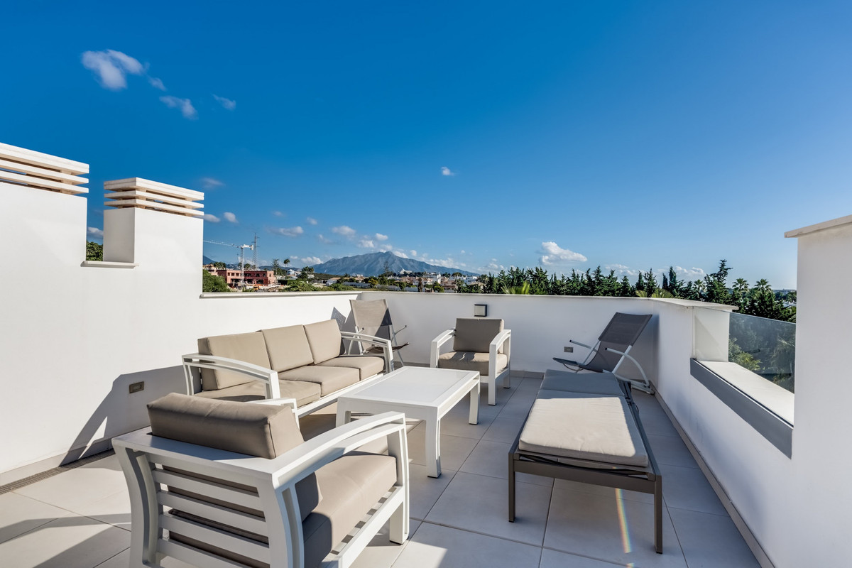 Huis te koop in Bel Air | 4 slaapkamers H5037685