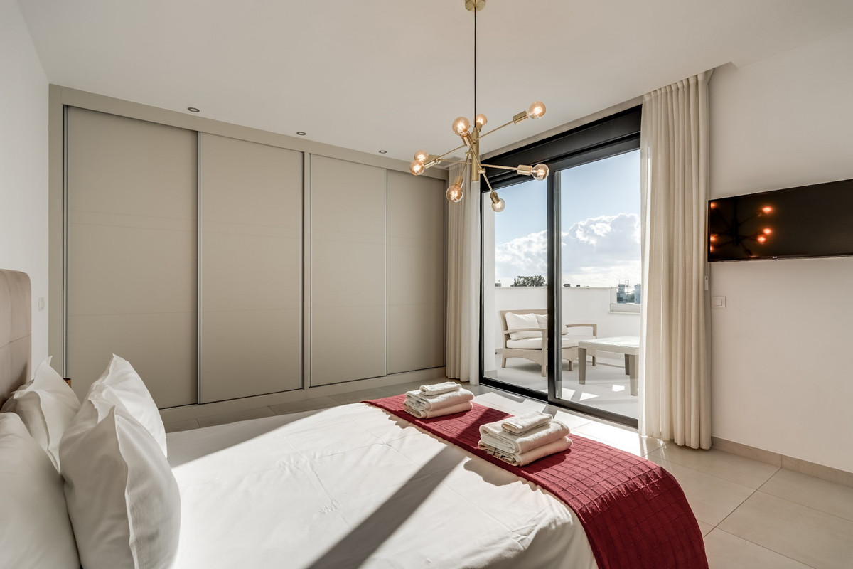 Huis te koop in Bel Air | 4 slaapkamers H5037685
