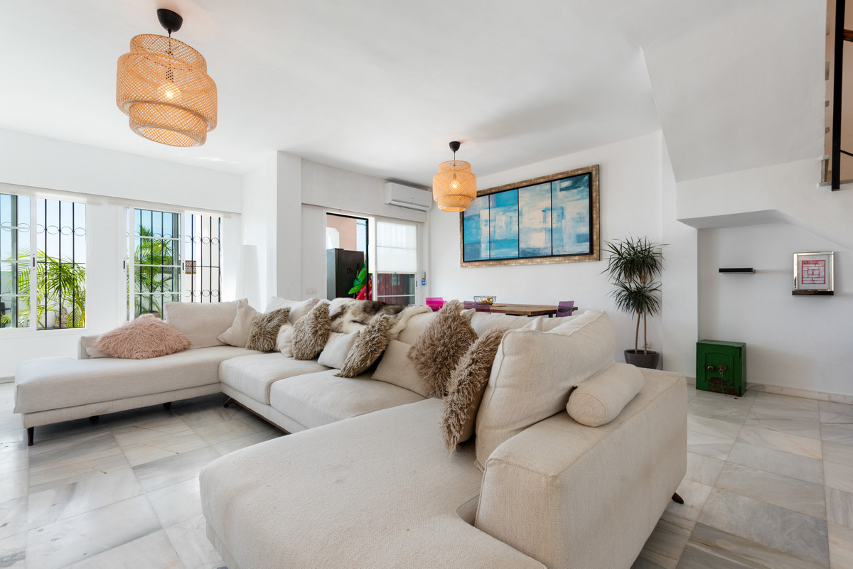 Huis te koop in Bel Air | 4 slaapkamers H5106175