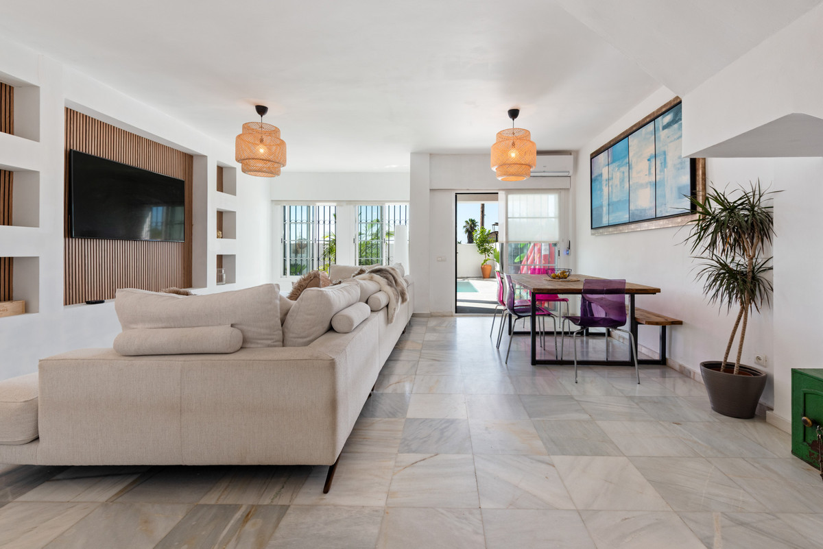 Huis te koop in Bel Air | 4 slaapkamers H5106175