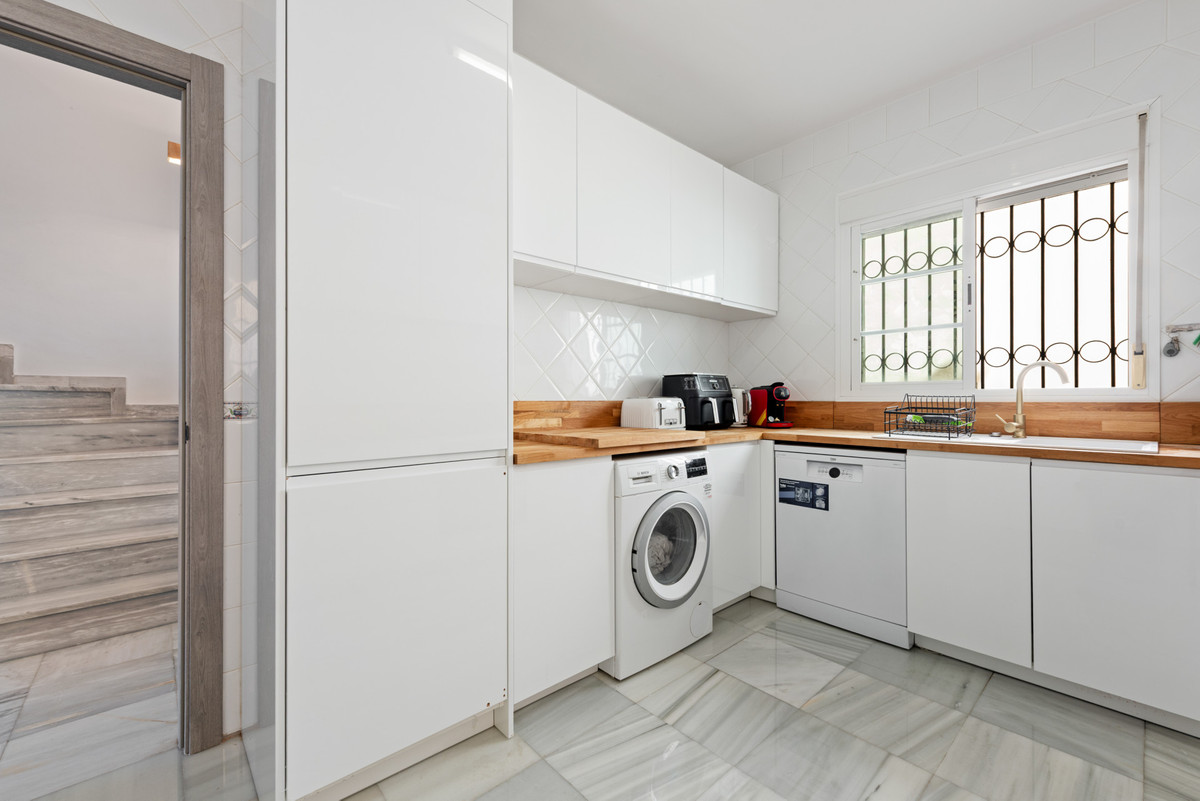 Huis te koop in Bel Air | 4 slaapkamers H5106175