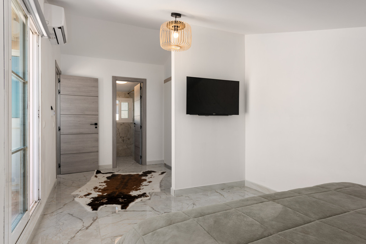 Huis te koop in Bel Air | 4 slaapkamers H5106175
