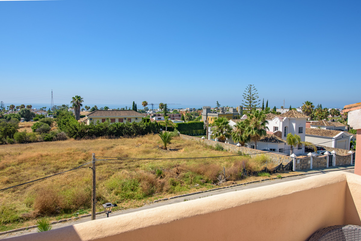 Huis te koop in Bel Air | 4 slaapkamers H5106175