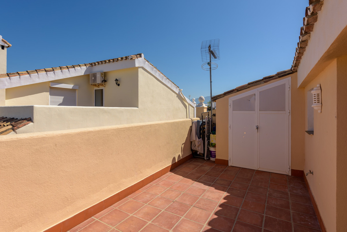 Huis te koop in Bel Air | 4 slaapkamers H5106175