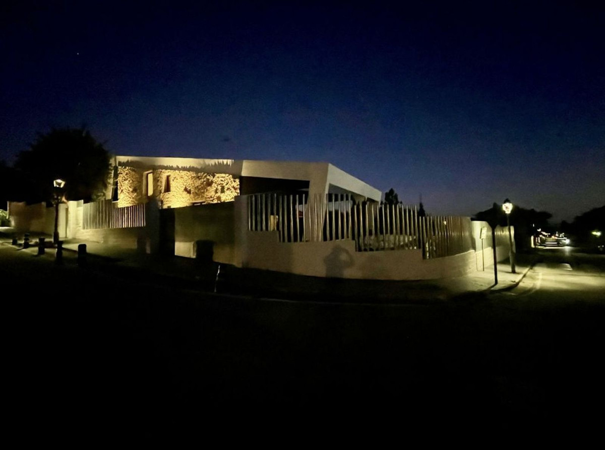 Huis te koop in Bel Air | 3 slaapkamers H5147161