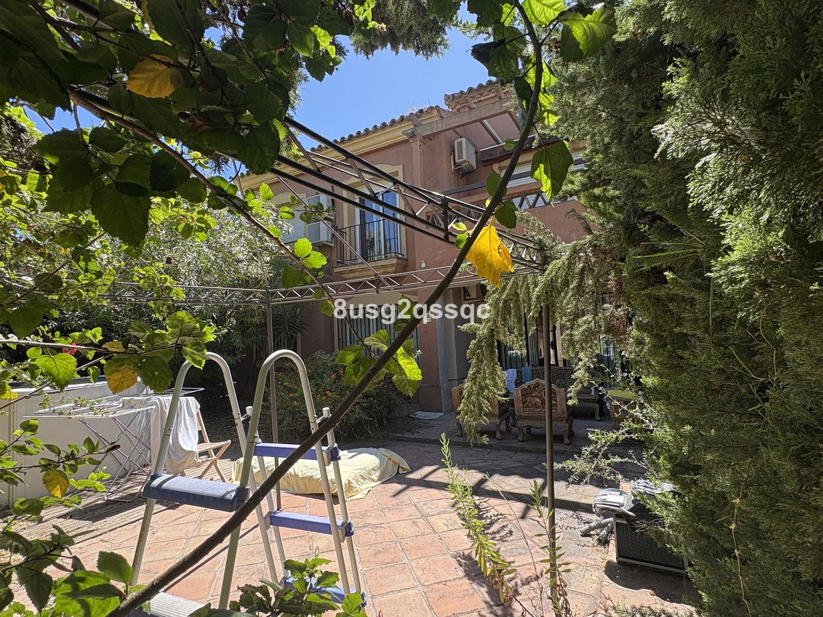 Huis te koop in Bel Air | 3 slaapkamers H5155927