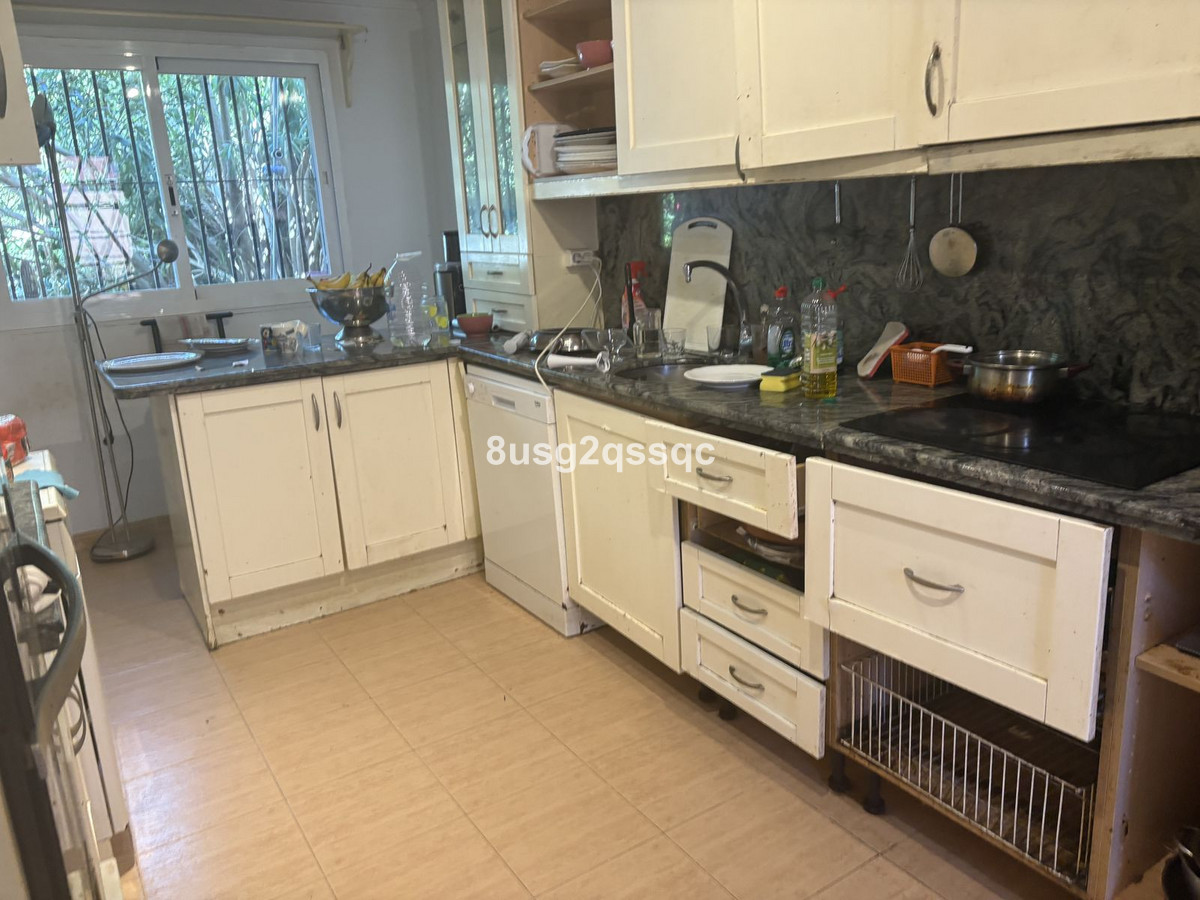 Huis te koop in Bel Air | 3 slaapkamers H5155927