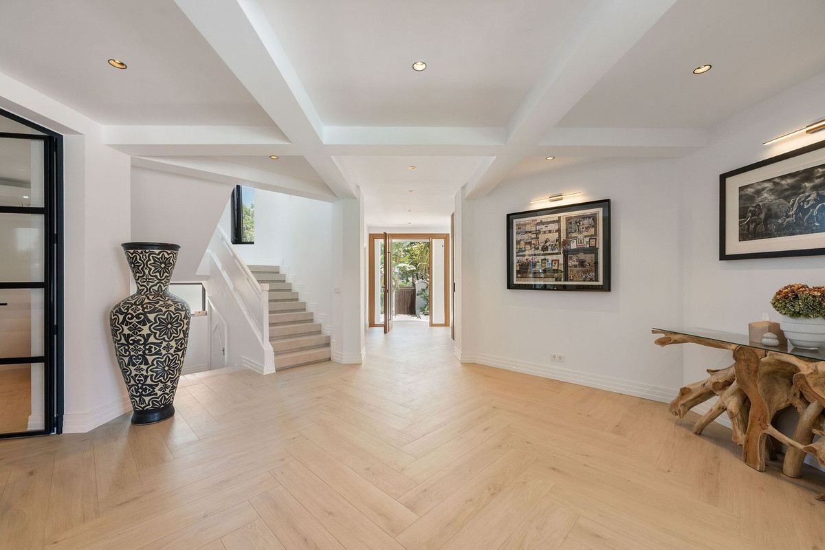 Huis te koop in Bel Air | 6 slaapkamers H5407000