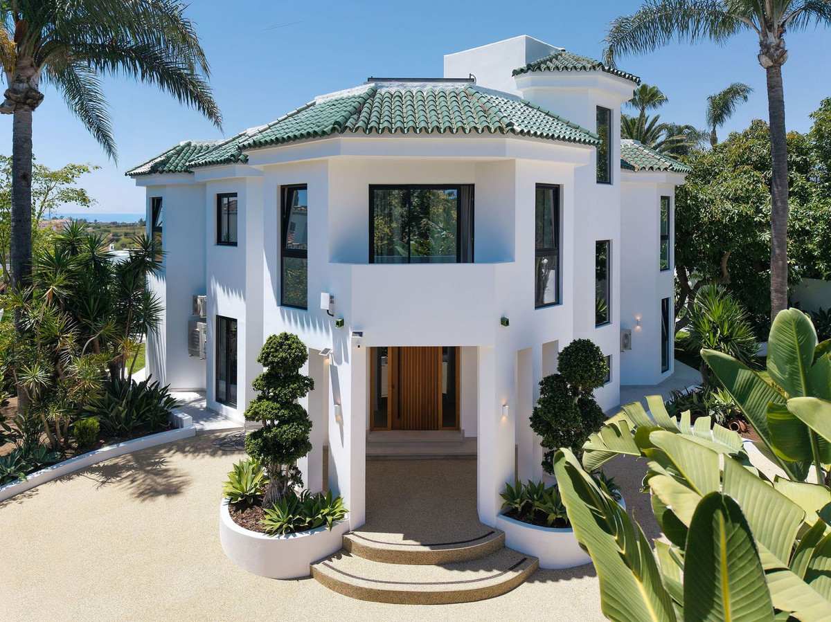 Huis te koop in Bel Air | 6 slaapkamers H5407000
